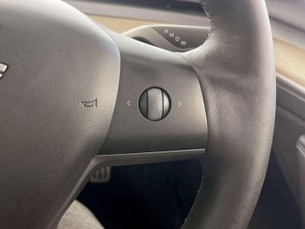 Tesla Model 3 (Dual Motor) Performance Saloon 4dr Electric Auto 4WDE (Performa