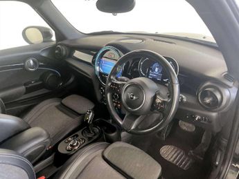 MINI Electric Hatch Cooper SE 32.6kWh Level 2 Hatchback 3dr Electric Auto (184 ps)