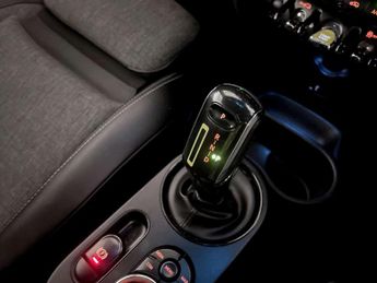 MINI Electric Hatch Cooper SE 32.6kWh Level 2 Hatchback 3dr Electric Auto (184 ps)