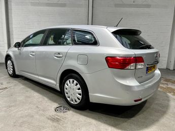Toyota Avensis 2.0 D-4D T2 Tourer Euro 5 5dr