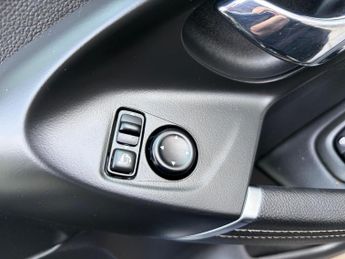 Renault Kadjar 1.2 TCe Signature S Nav EDC Euro 6 (s/s) 5dr