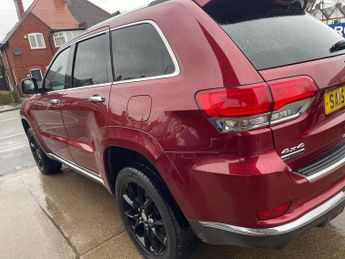 Jeep Grand Cherokee 3.0 V6 CRD Summit Auto 4WD Euro 5 5dr