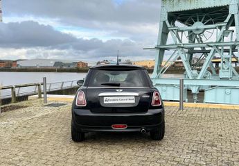 MINI Hatch 1.6 Cooper Steptronic Euro 4 3dr