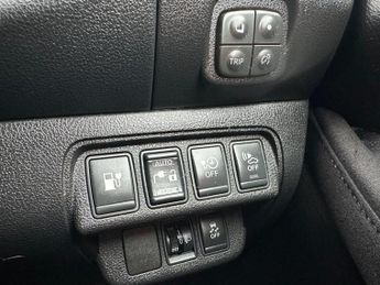 Nissan Leaf 24kWh Acenta Auto 5dr