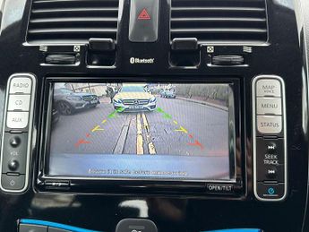 Nissan Leaf 24kWh Acenta Auto 5dr