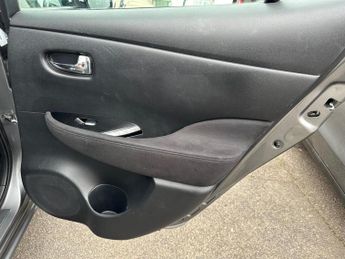 Nissan Leaf 24kWh Acenta Auto 5dr