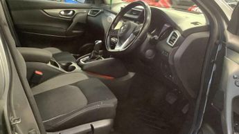 Nissan Qashqai 1.2 DIG-T N-Connecta XTRON Euro 6 (s/s) 5dr