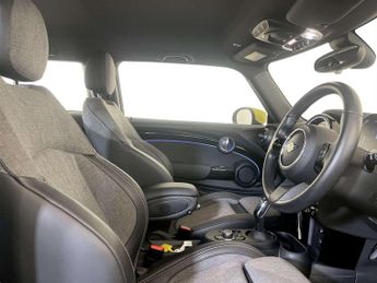 MINI Electric Hatch Cooper SE 32.6kWh Level 2 Hatchback 3dr Electric Auto (184 ps)
