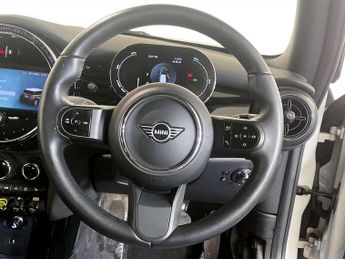 MINI Electric Hatch Cooper SE 32.6kWh Level 2 Hatchback 3dr Electric Auto (184 ps)