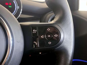 MINI Electric Hatch Cooper SE 32.6kWh Level 2 Hatchback 3dr Electric Auto (184 ps)