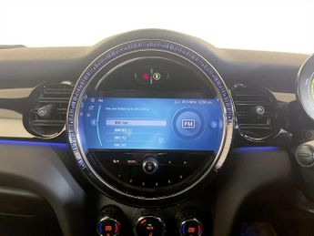 MINI Electric Hatch Cooper SE 32.6kWh Level 2 Hatchback 3dr Electric Auto (184 ps)