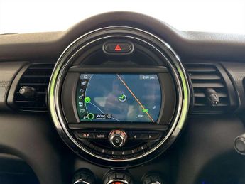 MINI Hatch 1.5 Cooper Sport Hatchback 3dr Petrol Steptronic Euro 6 (s/s) (1