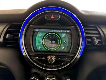 MINI Hatch 1.5 Cooper Sport Hatchback 3dr Petrol Steptronic Euro 6 (s/s) (1