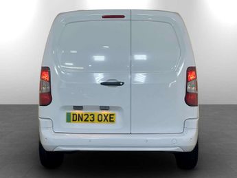 Vauxhall Combo Electric 2300 50kWh Sportive Panel Van 5dr Electric Auto L1 H1 (7.4kW Cha