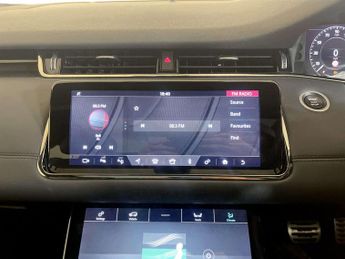 Land Rover Range Rover Evoque 2.0 D240 R-Dynamic SE SUV 5dr Diesel Auto 4WD Euro 6 (s/s) (240 