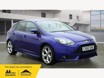 Ford Focus 2.0T EcoBoost ST-2 Euro 5 (s/s) 5dr