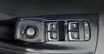 Audi Q3 2.0 TDI S line S Tronic quattro Euro 6 (s/s) 5dr