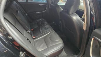 Volvo V60 3.0 T6 SE Lux Geartronic AWD