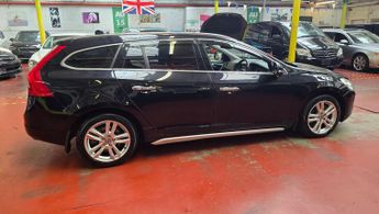 Volvo V60 3.0 T6 SE Lux Geartronic AWD