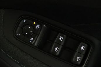 MG MG5 61.1kWh Trophy Long Range Auto 5dr