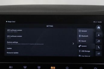 MG MG5 61.1kWh Trophy Long Range Auto 5dr