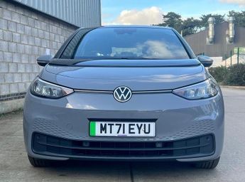 Volkswagen ID.3 Pro Performance 58kWh Life Auto 5dr