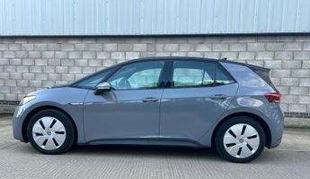 Volkswagen ID.3 Pro Performance 58kWh Life Auto 5dr
