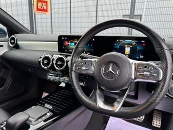 Mercedes-Benz CLA 1.3 CLA180 AMG Line Coupe 7G-DCT Euro 6 (s/s) 4dr