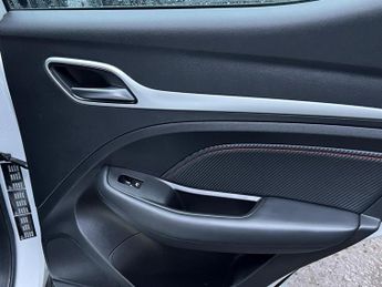 MG MG ZS 72.6kWh Trophy Long Range Auto 5dr