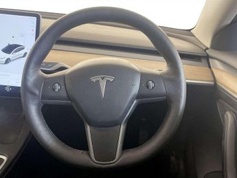 Tesla Model 3 Standard Range Plus Saloon 4dr Electric Auto RWD (241 bhp)