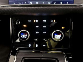 Land Rover Range Rover Evoque 2.0 D150 R-Dynamic SUV 5dr Diesel Manual FWD Euro 6 (s/s) (150 p