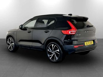 Volvo XC40 1.5h T5 Twin Engine Recharge 10.7kWh R-Design Pro SUV 5dr Petrol
