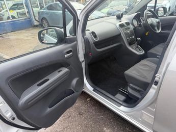 Vauxhall Agila 1.2 16V Design Auto Euro 4 5dr