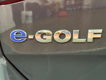 Volkswagen e-Golf 35.8kWh e-Golf Auto 5dr