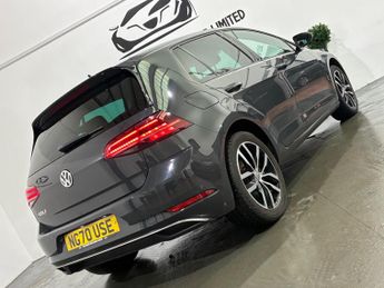 Volkswagen e-Golf 35.8kWh e-Golf Auto 5dr