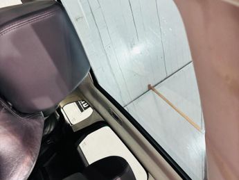 Land Rover Range Rover Evoque 2.2 SD4 Pure Auto 4WD Euro 5 5dr