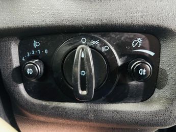 Ford Fiesta 1.0T EcoBoost Zetec Powershift Euro 6 5dr