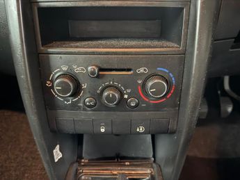 Peugeot 207 1.4 S Euro 5 5dr (A/C)