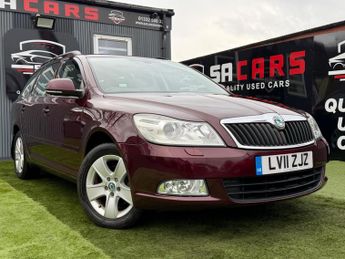 Skoda Octavia 1.4 TSI Elegance Estate 5dr Petrol DSG Euro 5 (122 ps)