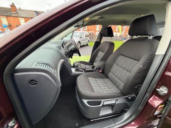 Skoda Octavia 1.4 TSI Elegance Estate 5dr Petrol DSG Euro 5 (122 ps)