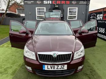 Skoda Octavia 1.4 TSI Elegance Estate 5dr Petrol DSG Euro 5 (122 ps)