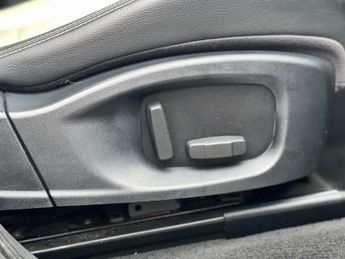 Jaguar F-PACE 2.0 D180 R-Sport Auto AWD Euro 6 (s/s) 5dr