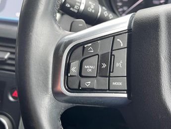 Land Rover Discovery Sport 2.0 TD4 SE Tech Auto 4WD Euro 6 (s/s) 5dr
