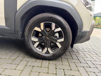 Dacia Duster 1.6 Hybrid EXTREME Auto Euro 6 (s/s) 5dr
