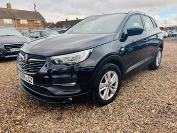 Vauxhall Grandland X 1.2 Turbo SE Auto Euro 6 (s/s) 5dr