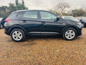 Vauxhall Grandland X 1.2 Turbo SE Auto Euro 6 (s/s) 5dr