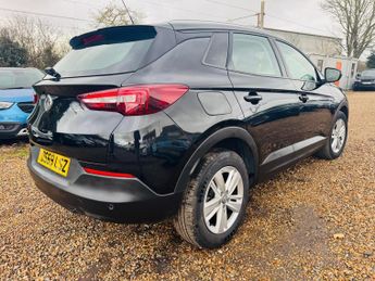Vauxhall Grandland X 1.2 Turbo SE Auto Euro 6 (s/s) 5dr