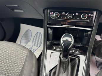 Vauxhall Grandland X 1.2 Turbo SE Auto Euro 6 (s/s) 5dr