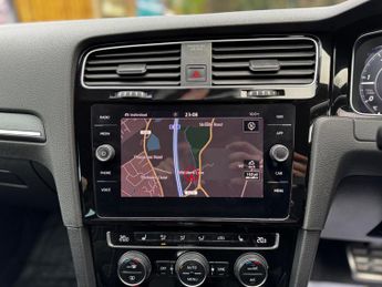 Volkswagen Golf 2.0 TDI GTD DSG Euro 6 (s/s) 5dr