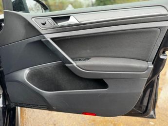 Volkswagen Golf 2.0 TDI GTD DSG Euro 6 (s/s) 5dr